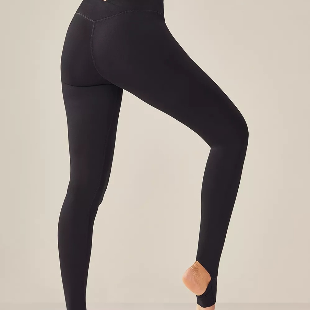 Fabletics Winn Statement PowerForm Legging